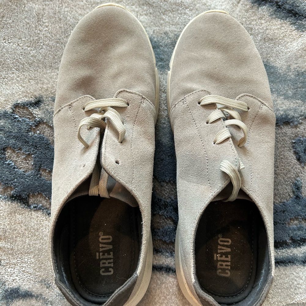 Crevo Men's Grey Suede Sneakers